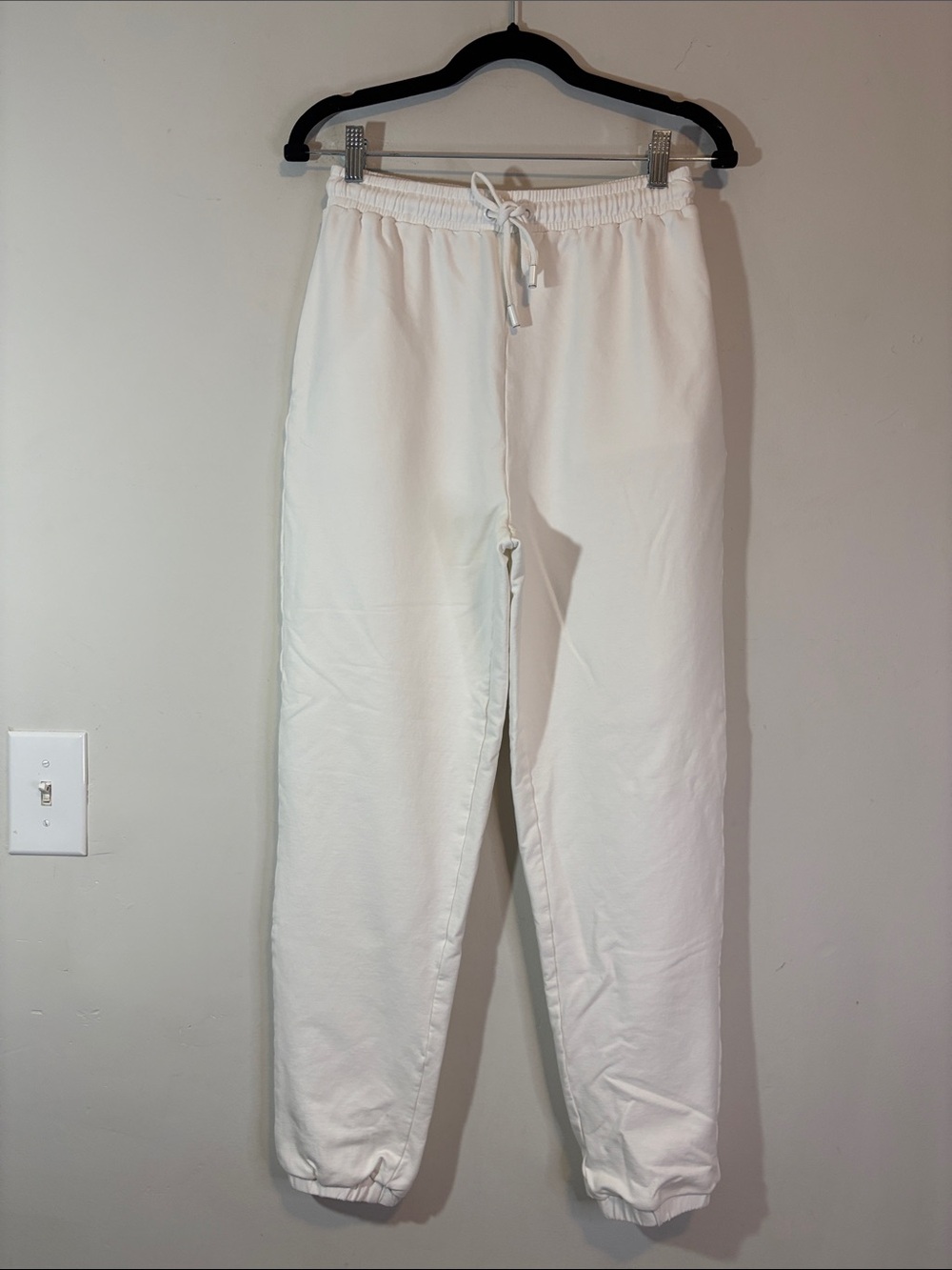 Meshki White Ivory Jogger Cut Drawstring Waist Pump Cover Gym Sweatpants Medium